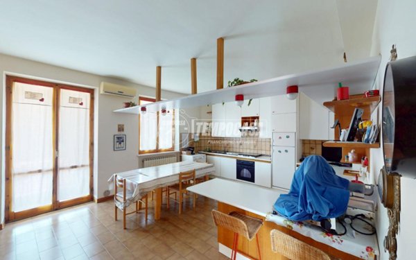 casa indipendente in vendita a Recanati
