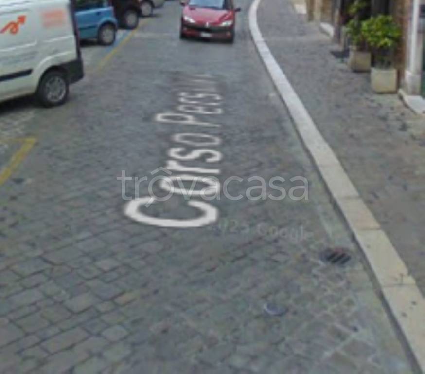 locale di sgombero in vendita a Recanati
