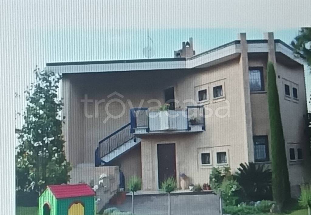 casa indipendente in vendita a Recanati