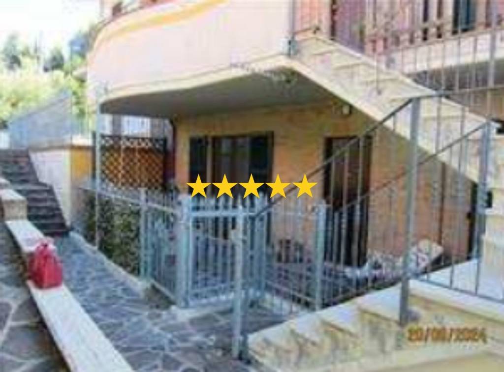appartamento in vendita a Recanati in zona Le Grazie