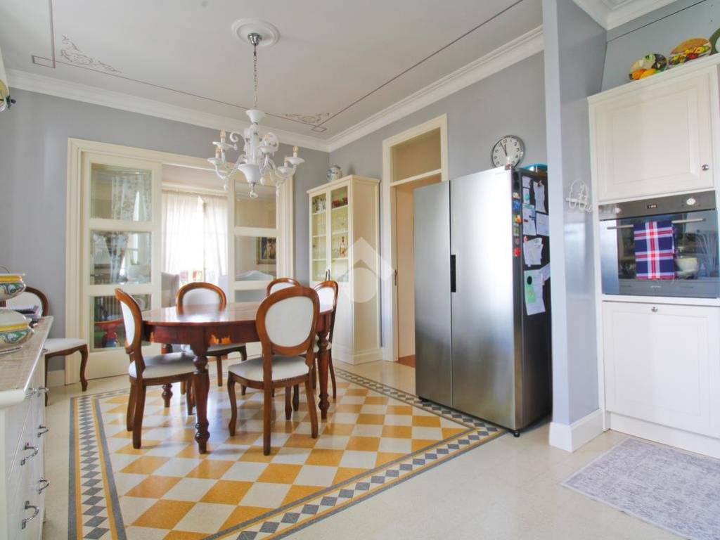 casa indipendente in vendita a Recanati