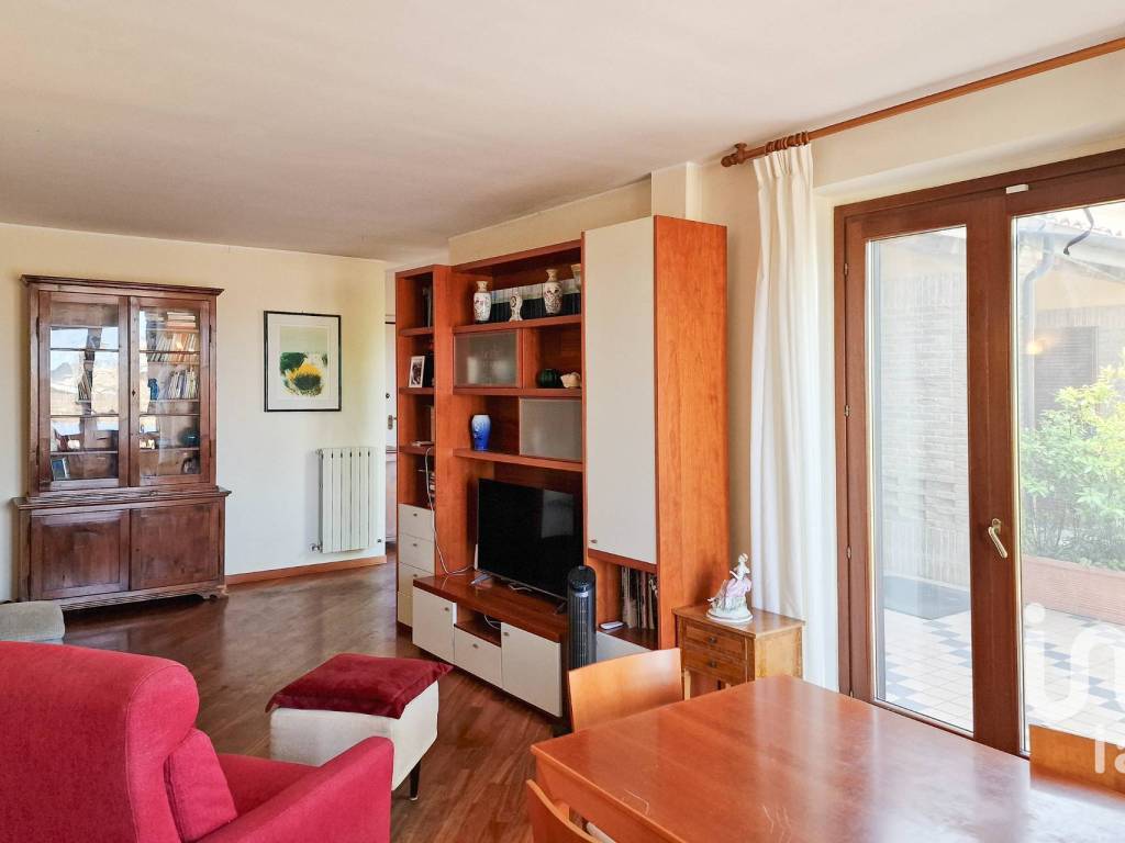 casa indipendente in vendita a Recanati