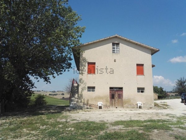 casale in vendita a Recanati