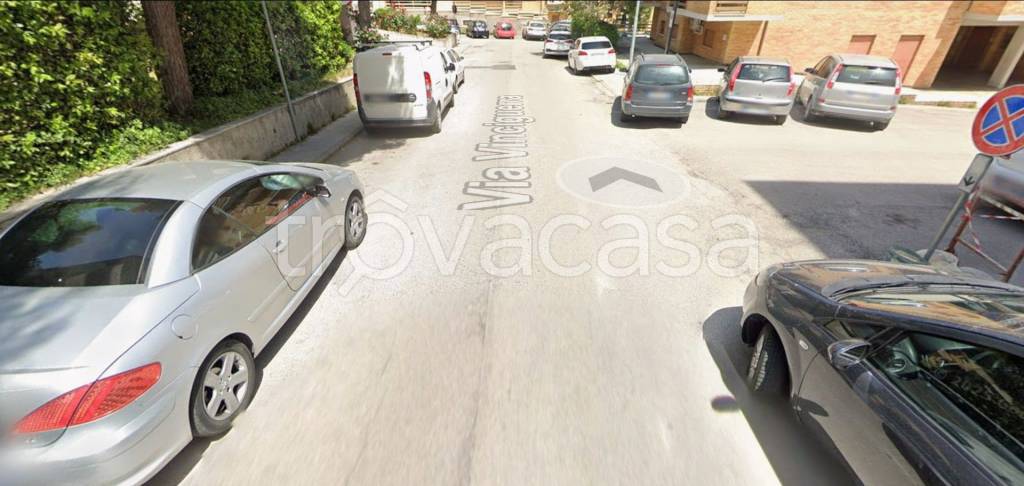 negozio in vendita a Recanati