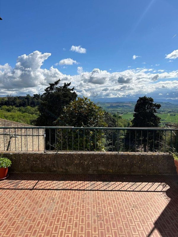 casa indipendente in vendita a Recanati