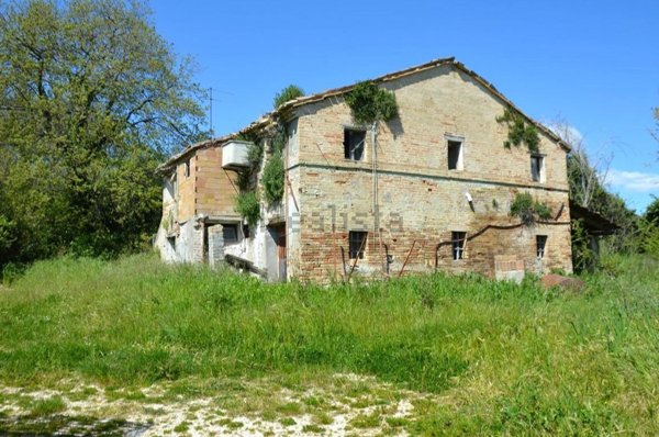 quadrivano in vendita a Recanati