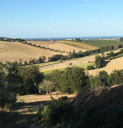 terreno edificabile in vendita a Recanati