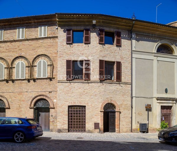 casa indipendente in vendita a Recanati