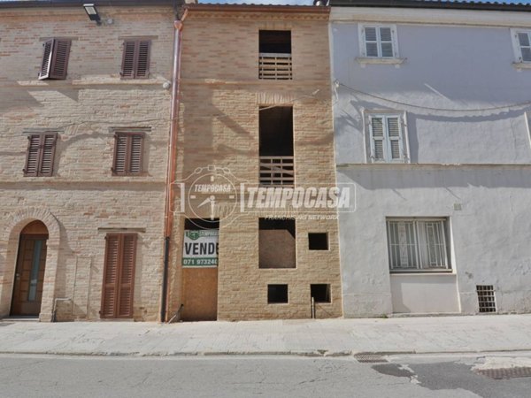 casa indipendente in vendita a Recanati