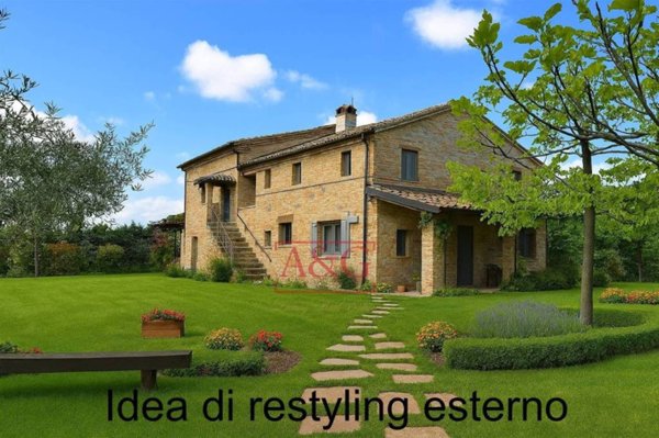 casa indipendente in vendita a Recanati in zona Montefiore