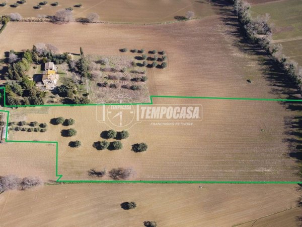 terreno edificabile in vendita a Recanati