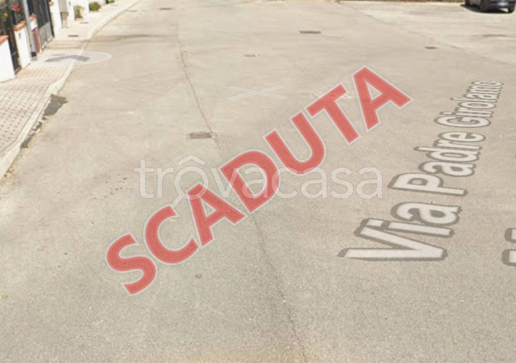 negozio in vendita a Recanati