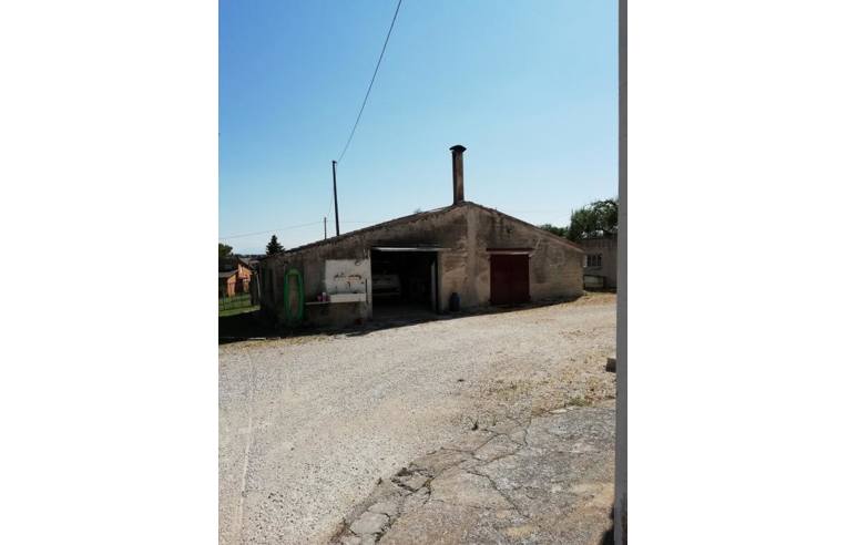 casa indipendente in vendita a Recanati