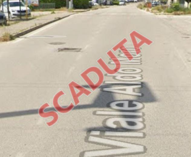 negozio in vendita a Recanati