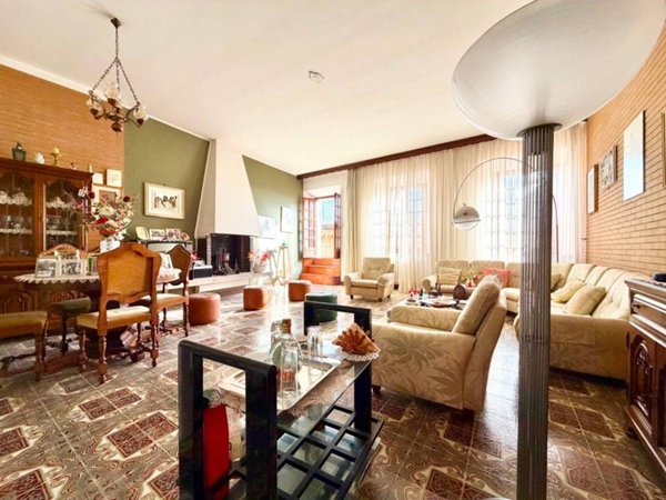 casa indipendente in vendita a Recanati