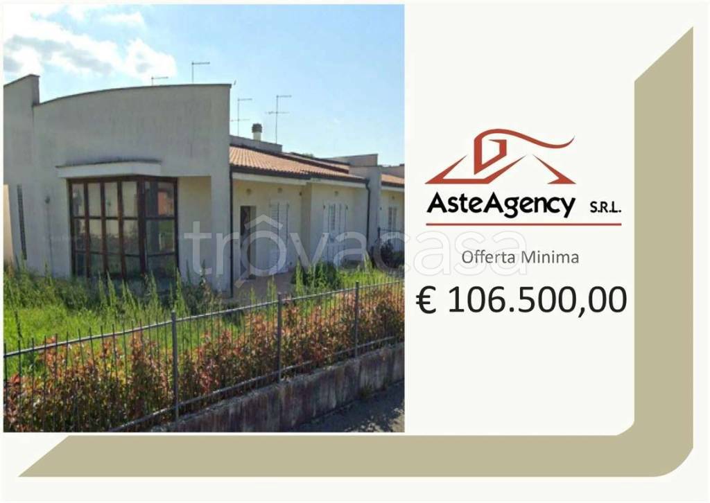 casa indipendente in vendita a Recanati