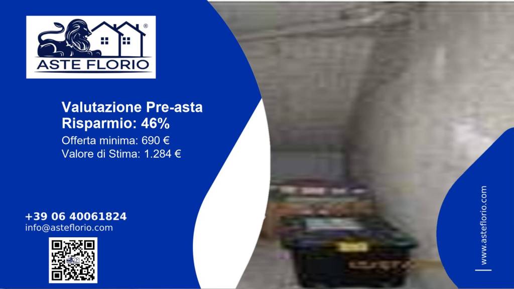 locale commerciale in vendita a Recanati in zona Le Grazie