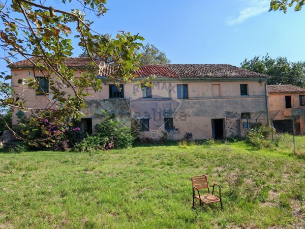 casale in vendita a Recanati