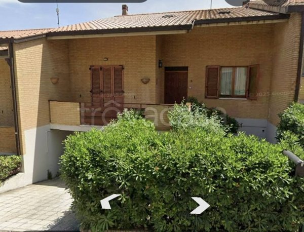 casa indipendente in vendita a Recanati