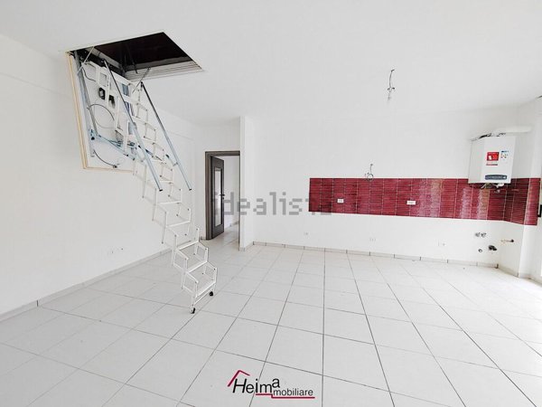 appartamento in vendita a Recanati in zona Le Grazie