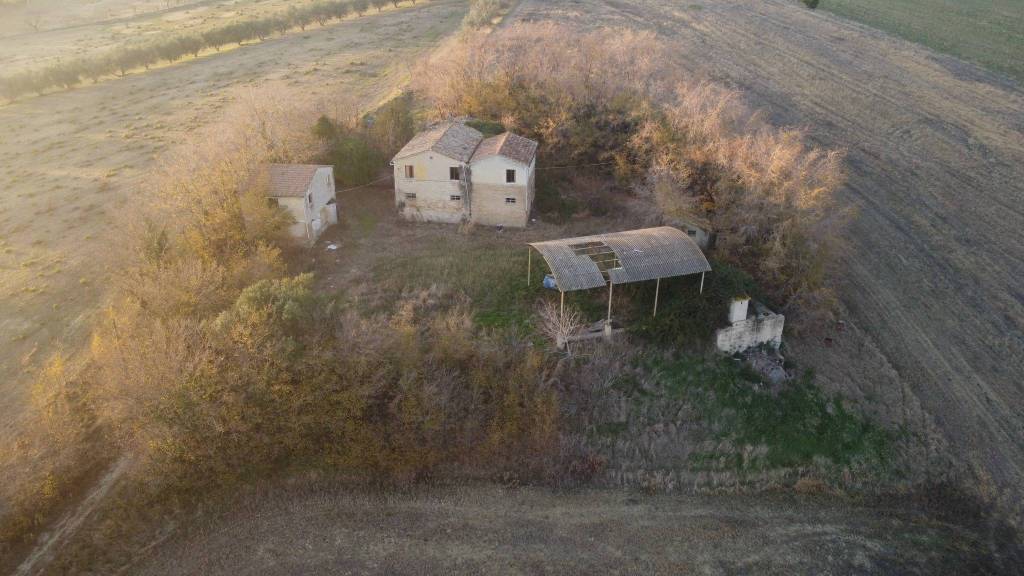casa indipendente in vendita a Recanati