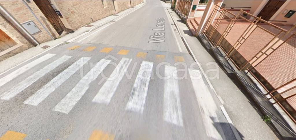 casa indipendente in vendita a Recanati