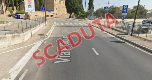 negozio in vendita a Recanati