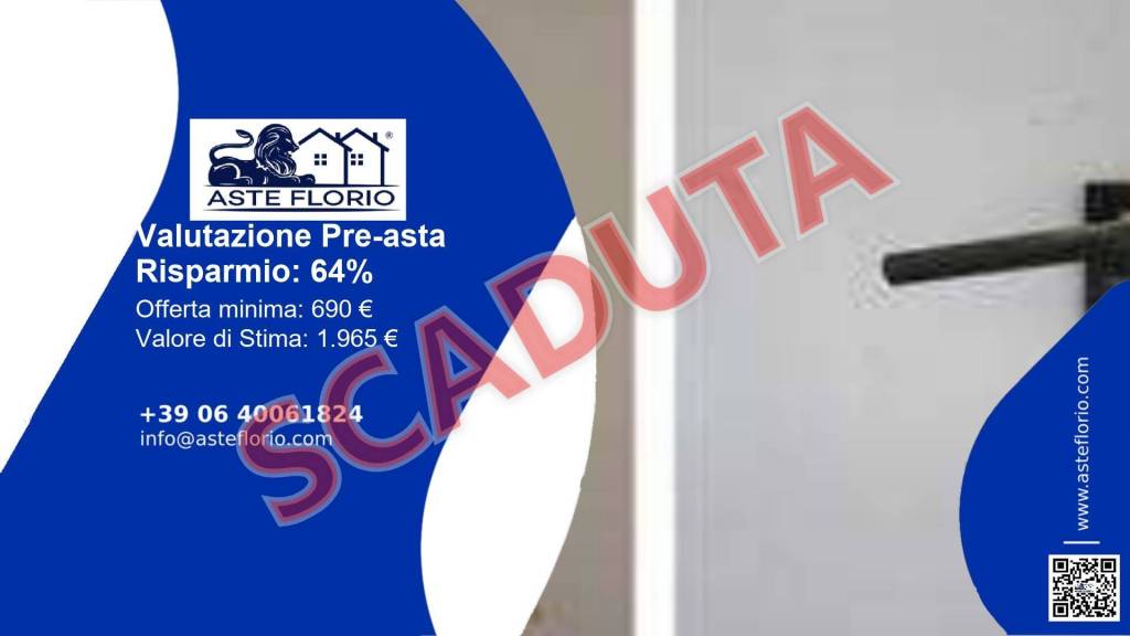 locale commerciale in vendita a Recanati in zona Le Grazie