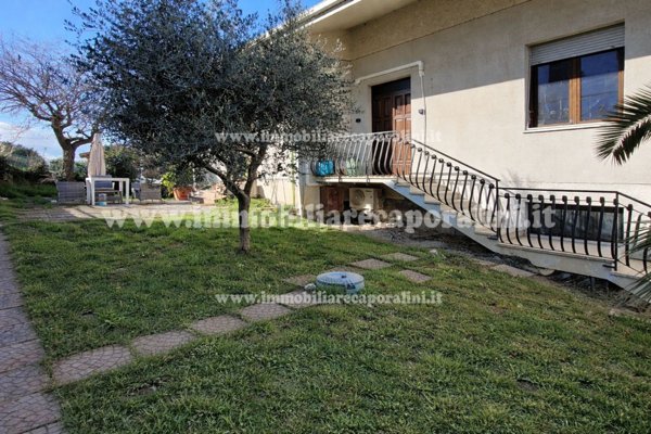 appartamento in vendita a Recanati in zona Bagnolo