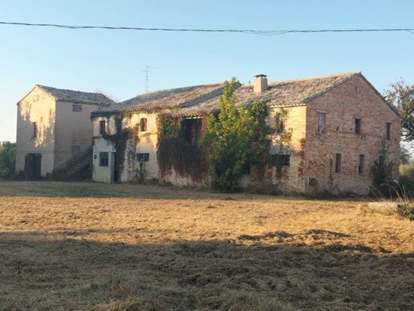 casa indipendente in vendita a Recanati