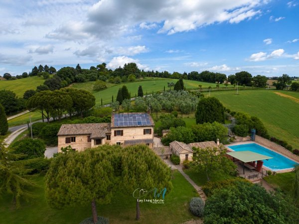 casale in vendita a Recanati