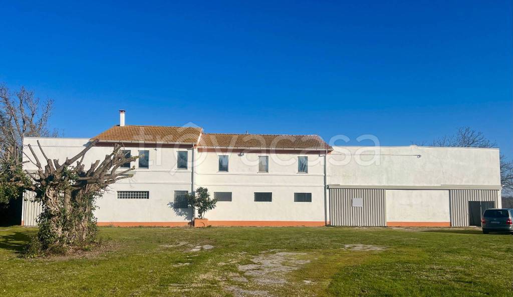 casa indipendente in vendita a Recanati