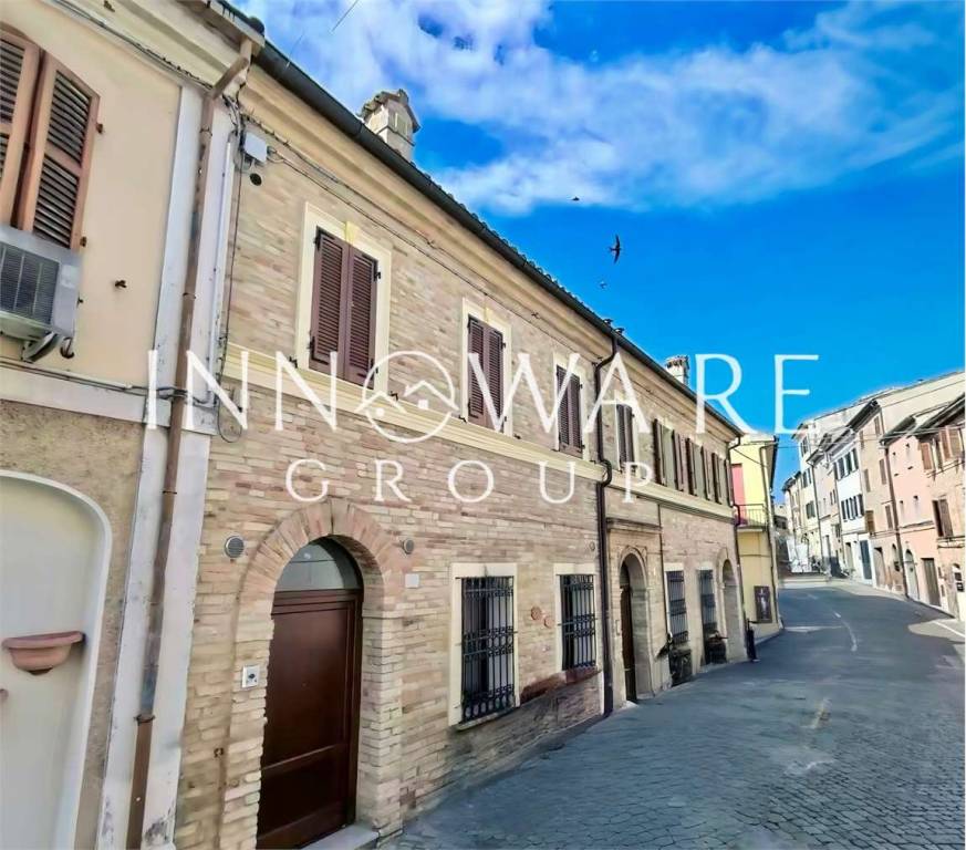appartamento in vendita a Recanati in zona Castelnuovo