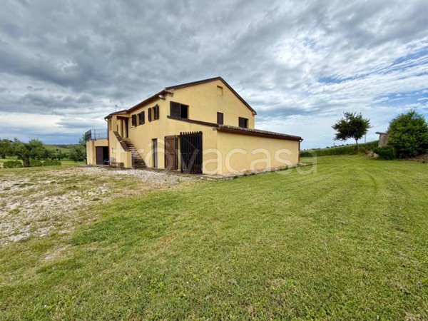 casa indipendente in vendita a Recanati