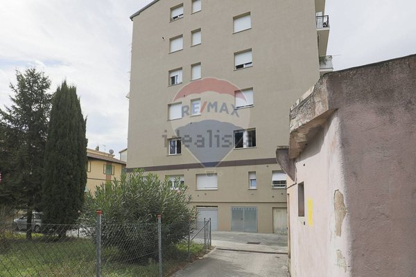 appartamento in vendita a Recanati in zona Santa Lucia