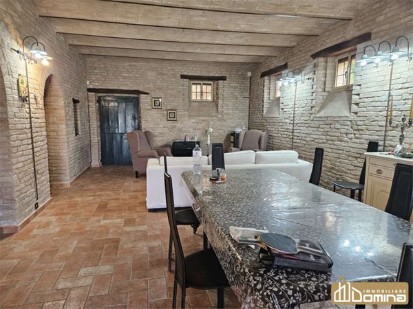 casa indipendente in vendita a Recanati