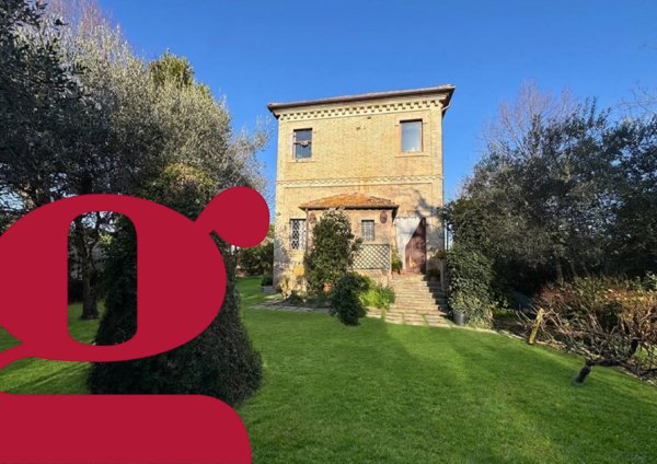 casa indipendente in vendita a Recanati