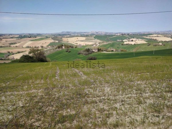 terreno in vendita a Recanati