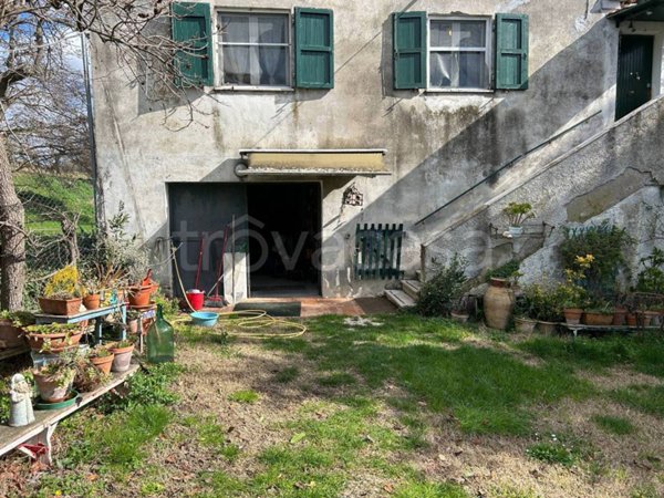 casa indipendente in vendita a Recanati in zona Montefiore