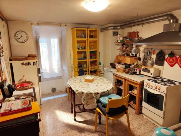casa indipendente in vendita a Recanati in zona Santa Lucia