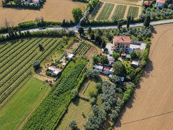appartamento in vendita a Recanati in zona Castelnuovo