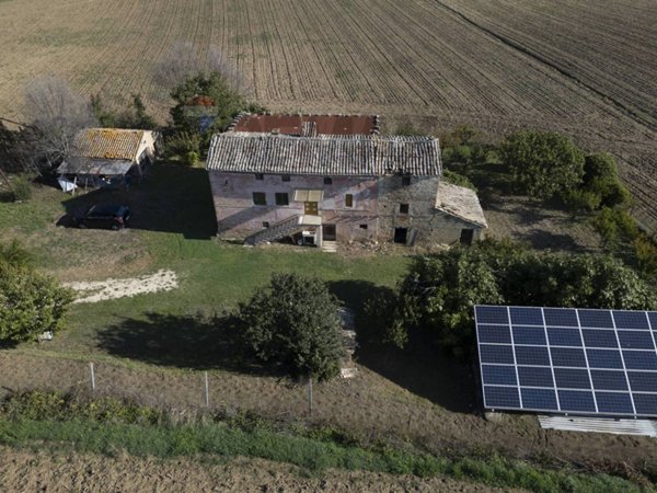casa indipendente in vendita a Recanati