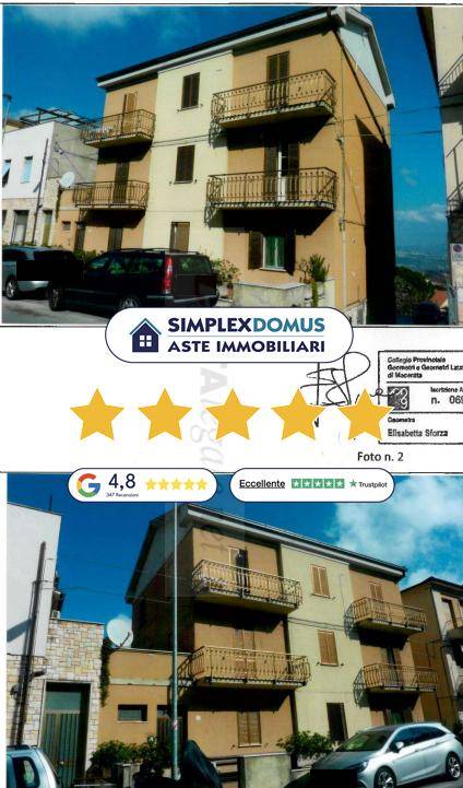 appartamento in vendita a Recanati in zona Santa Lucia