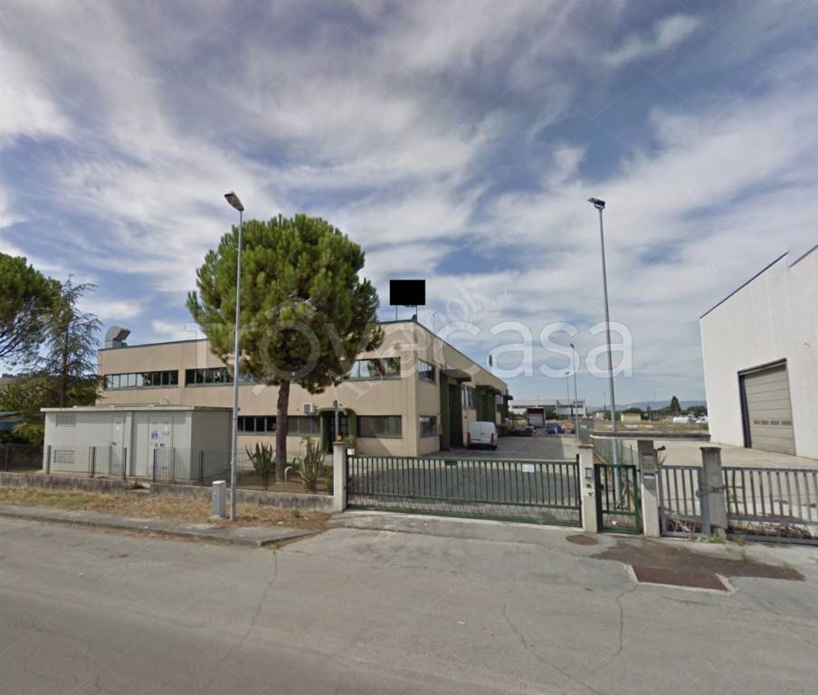 appartamento in vendita a Recanati in zona Fontenoce