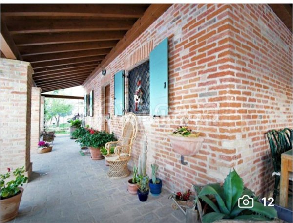 casa indipendente in vendita a San Ginesio
