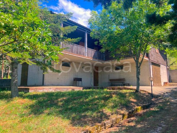 casa indipendente in vendita a San Ginesio