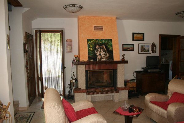 pentavano in vendita a San Ginesio
