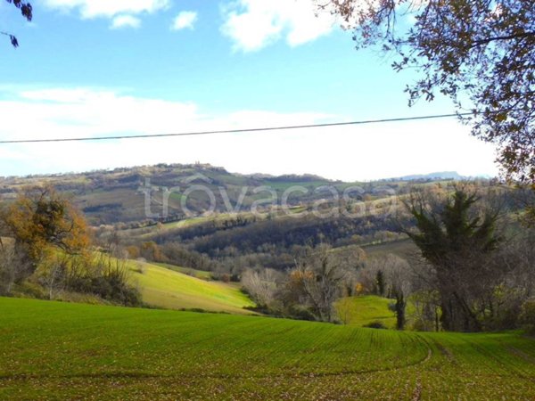 locale commerciale in vendita a San Ginesio