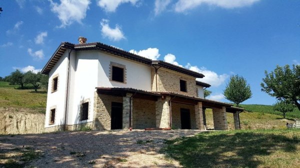 appartamento in vendita a San Severino Marche in zona Pitino