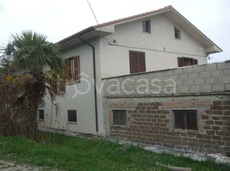 appartamento in vendita a San Severino Marche in zona Taccoli